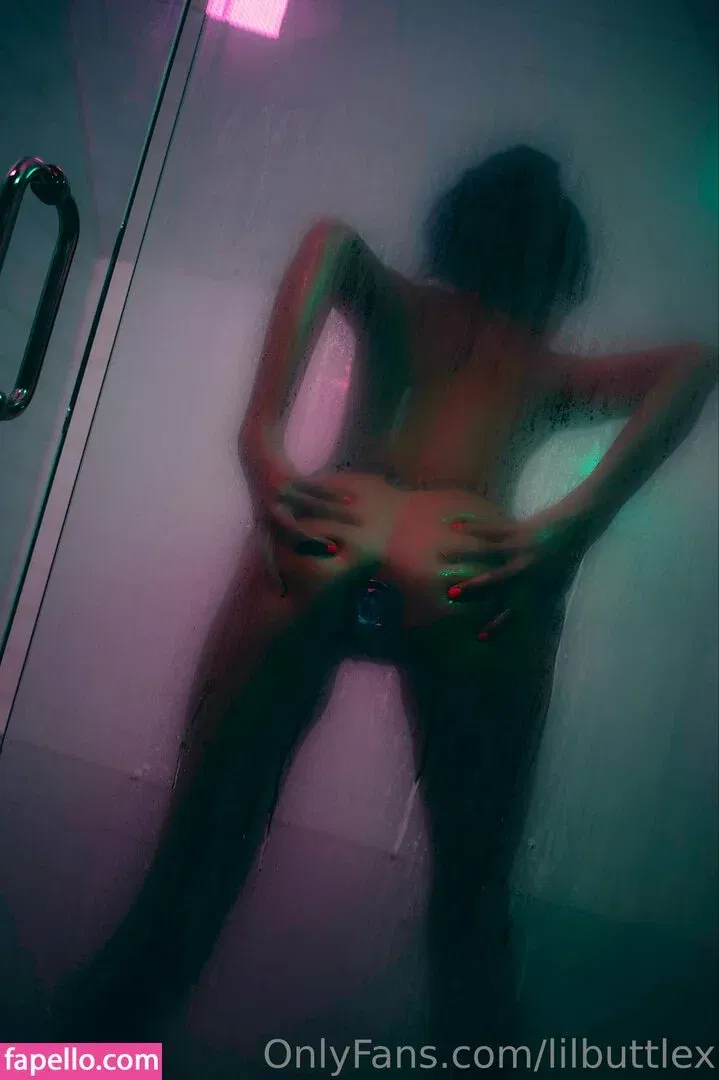 lilbuttlex Onlyfans Photo Gallery 