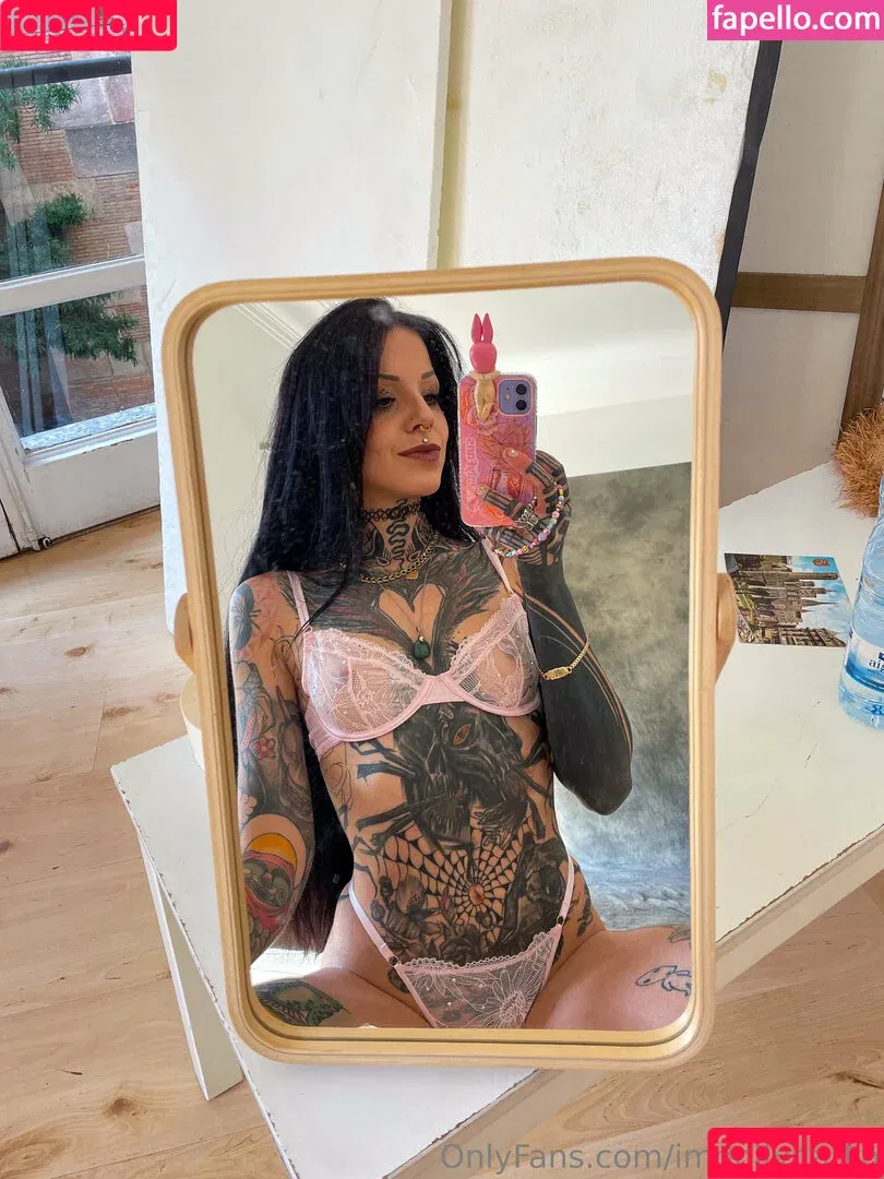 Dolly Darko / Hazel Diaz / hazeldiazz / hazzeldiazz / imdollydarko / itsyourhazel / therealhazzel Onlyfans Photo Gallery 