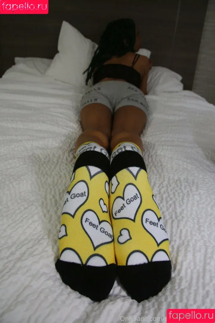 liz_05_dixson / soley_yours_free Onlyfans Photo Gallery 