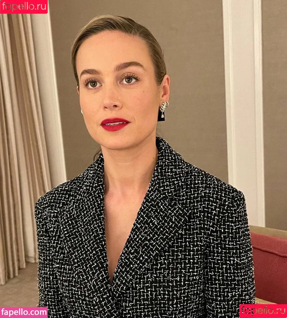Brie Larson / brielarson Onlyfans Photo Gallery 