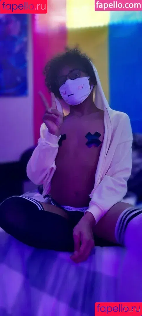 eden_z3n / gassyzen Onlyfans Photo Gallery 