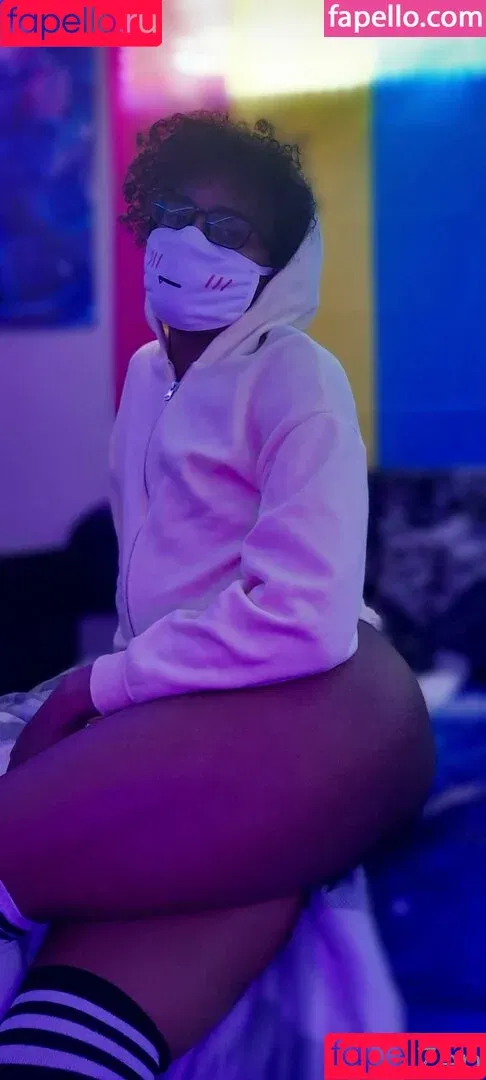 eden_z3n / gassyzen Onlyfans Photo Gallery 