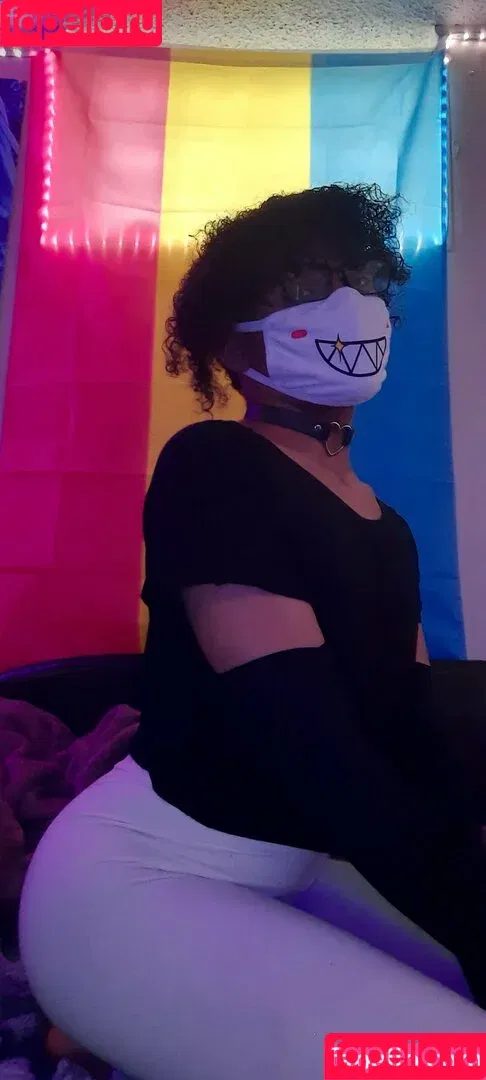 eden_z3n / gassyzen Onlyfans Photo Gallery 