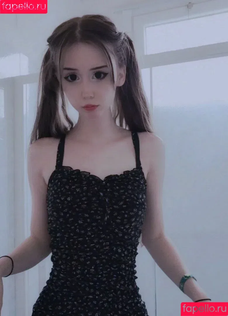 poketastic / tontasizee / Стасик Сосунов Onlyfans Photo Gallery 