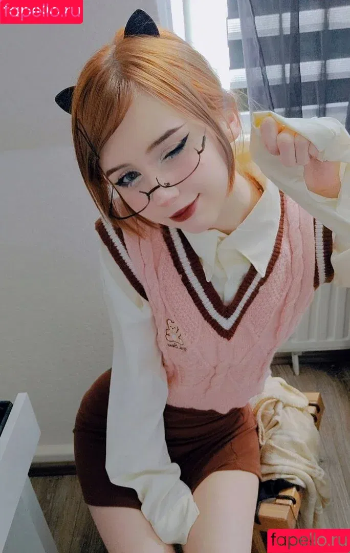 poketastic / tontasizee / Стасик Сосунов Onlyfans Photo Gallery 