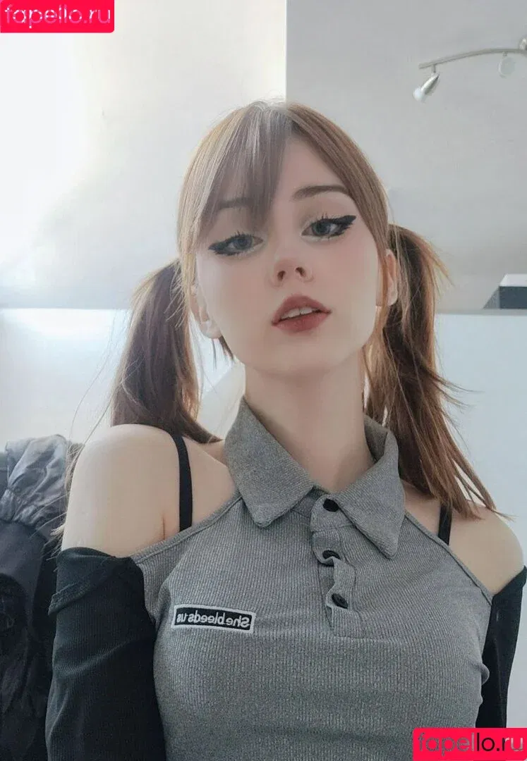 poketastic / tontasizee / Стасик Сосунов Onlyfans Photo Gallery 