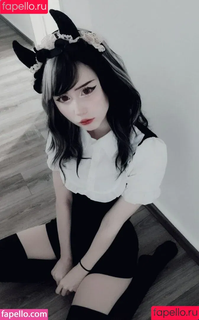 poketastic / tontasizee / Стасик Сосунов Onlyfans Photo Gallery 