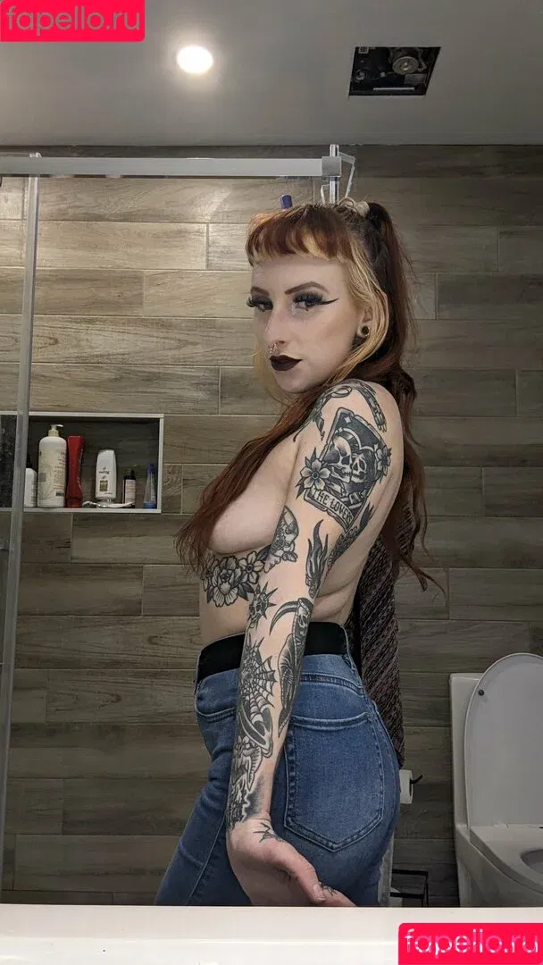 Ptite Inked / la_ptite_inked / ptite.inked Onlyfans Photo Gallery 