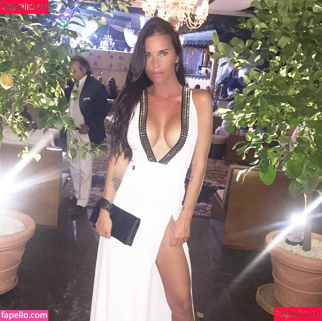 Antonella Mosetti / antonellamosetti Onlyfans Photo Gallery 