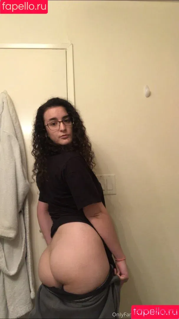 Lyra Lockhart / lyralockhart / lyralockhartxo Onlyfans Photo Gallery 