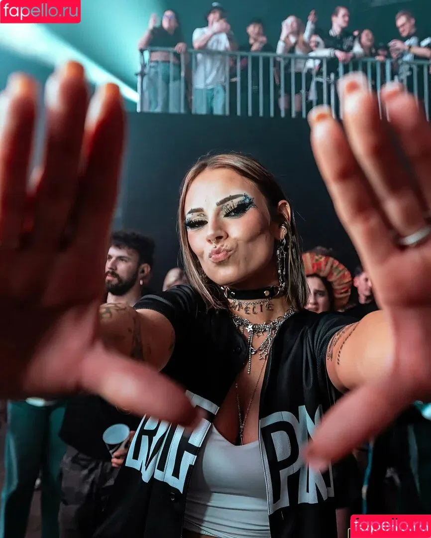 Bassbabe / Maelie_vhd / callmebassbabe / mäelie_vhd Onlyfans Photo Gallery 