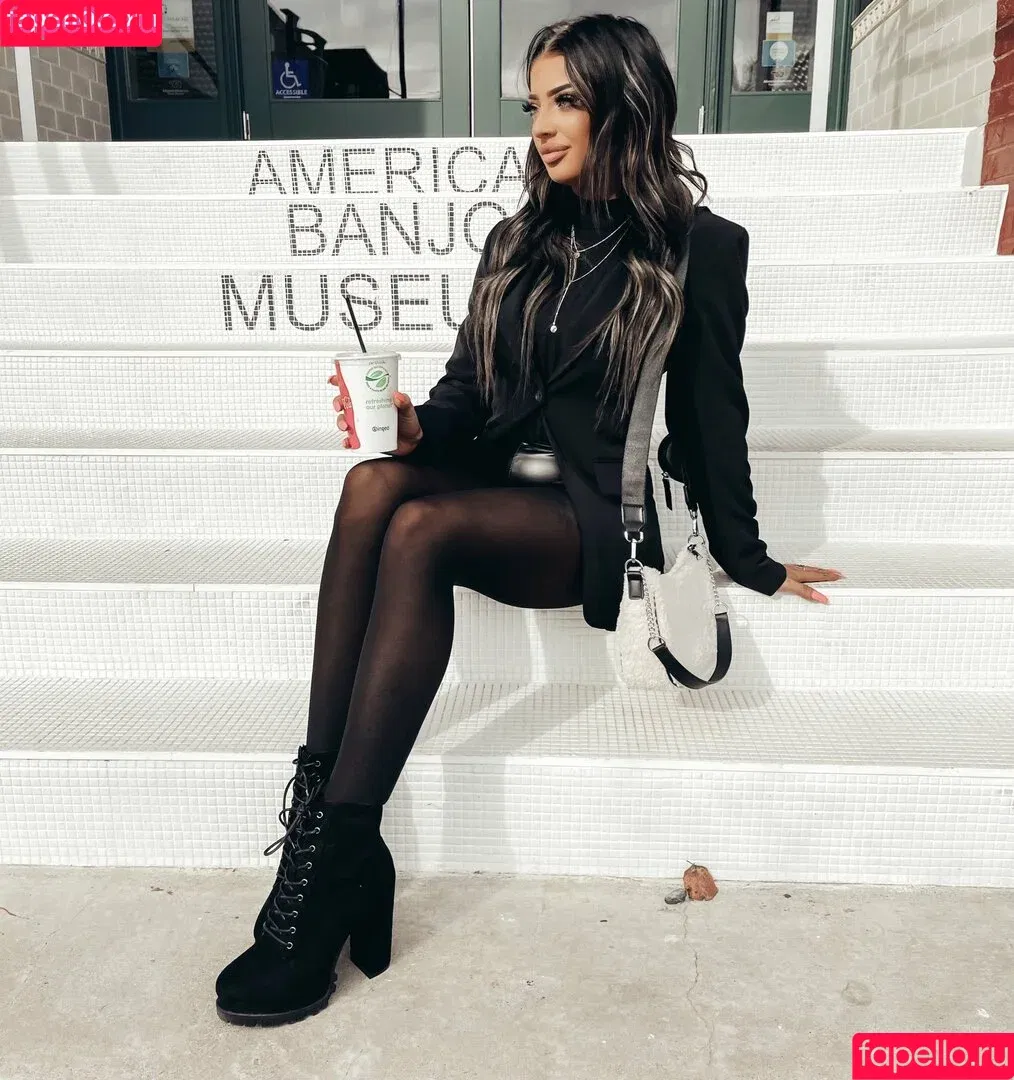 @tayleealexis_ / https: / tayxo22 Onlyfans Photo Gallery 