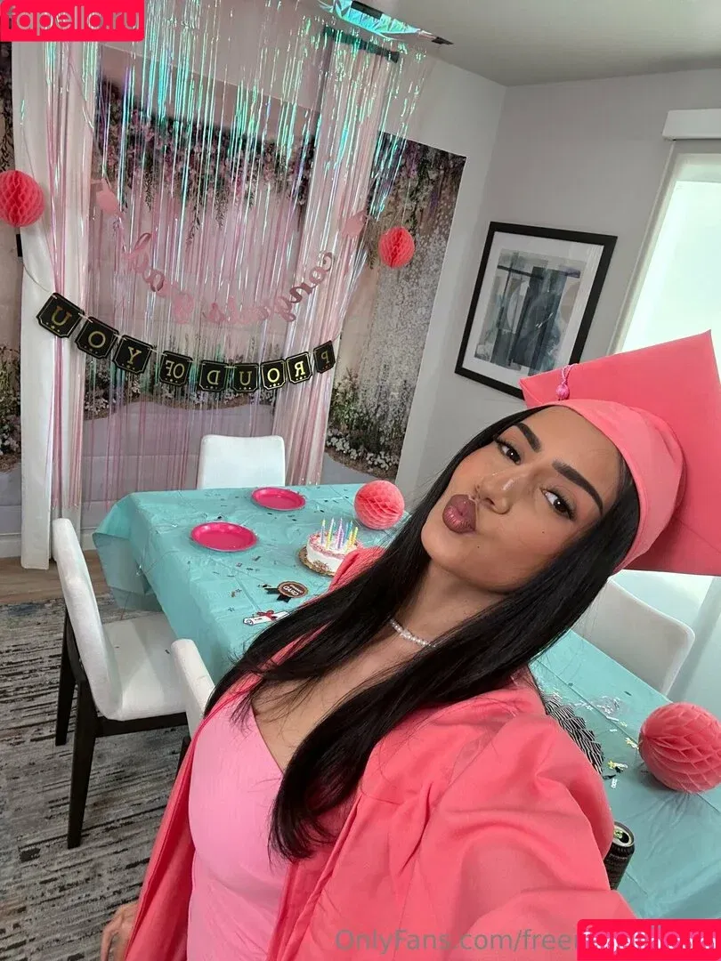 freeroxiesinner Onlyfans Photo Gallery 