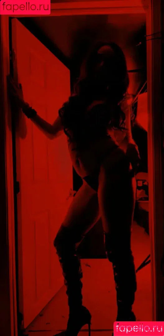 Eva Angelica / eva_rocksttv Onlyfans Photo Gallery 