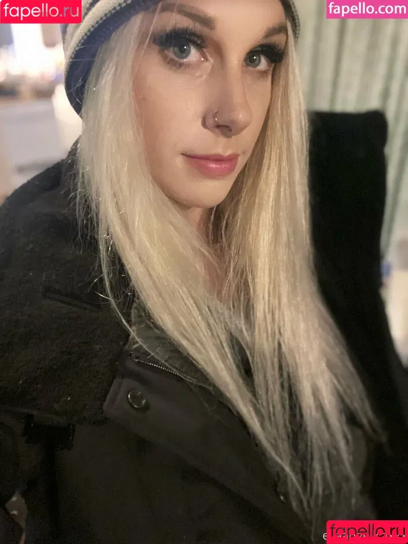 Eva Angelica / eva_rocksttv Onlyfans Photo Gallery 