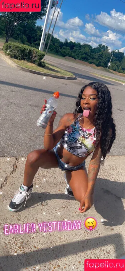 chanelchanel2x / theerealpoison Onlyfans Photo Gallery 