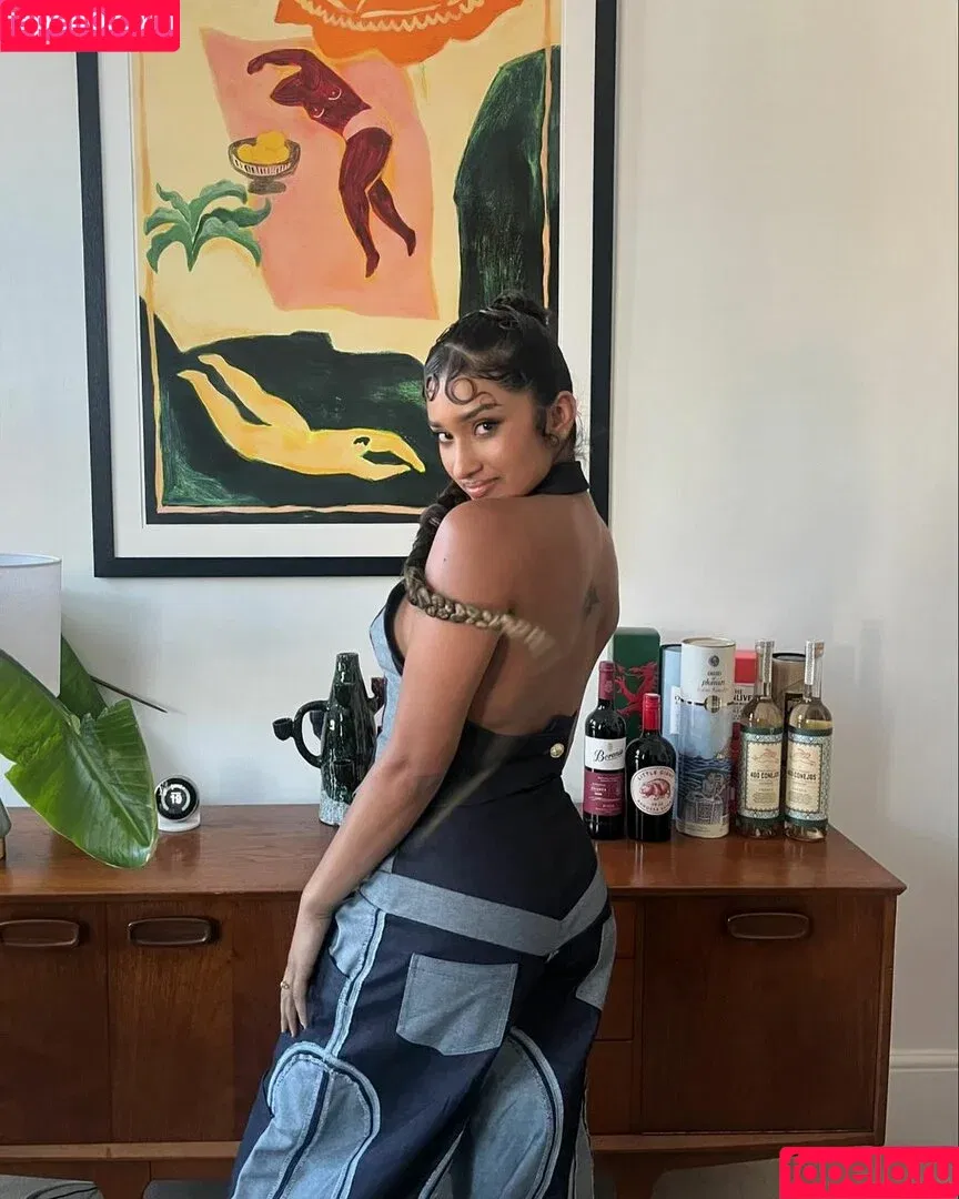 Varada Sethu / varadasethu Onlyfans Photo Gallery 