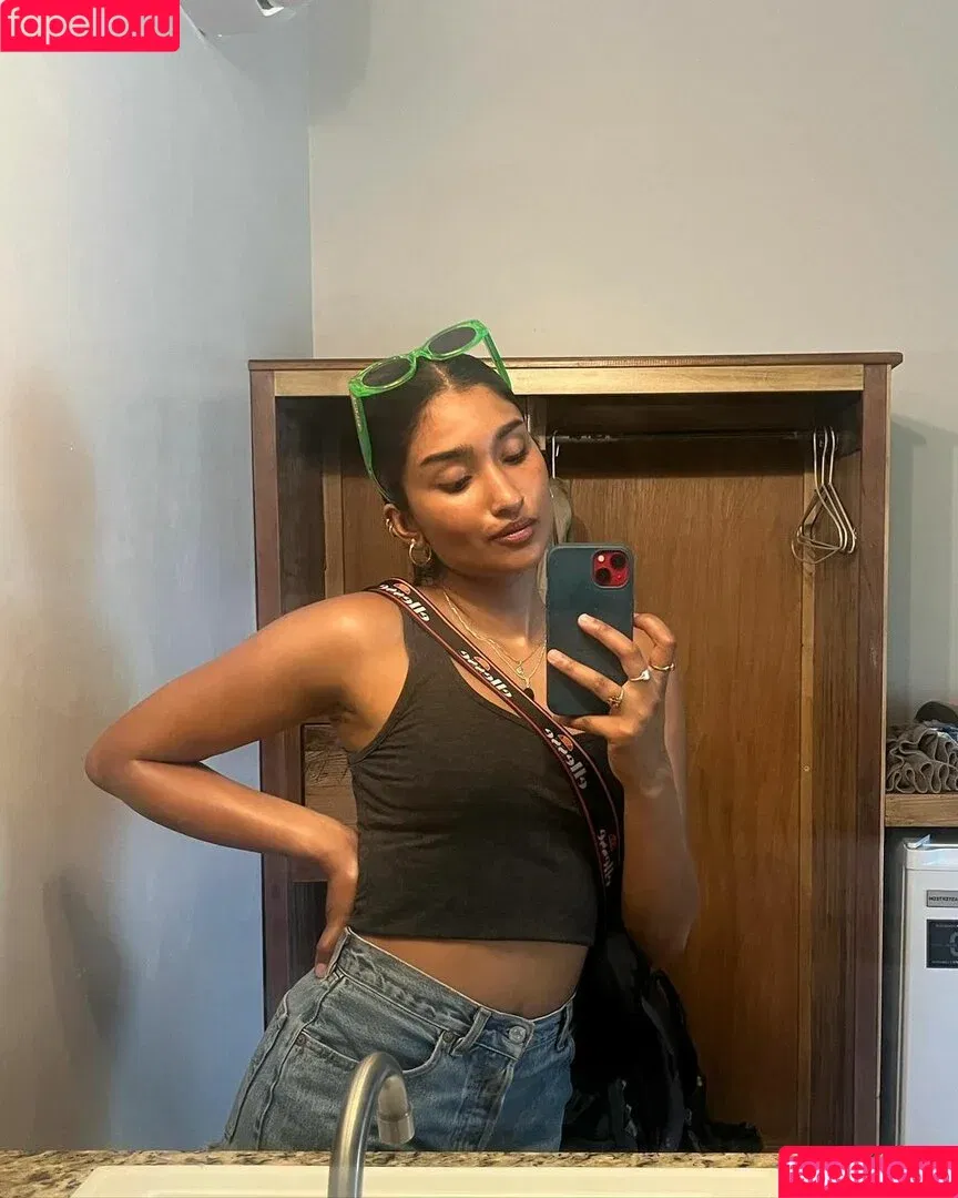 Varada Sethu / varadasethu Onlyfans Photo Gallery 