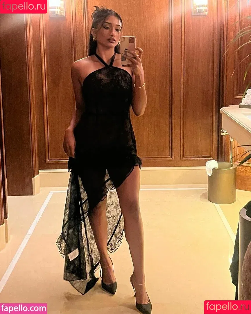 Varada Sethu / varadasethu Onlyfans Photo Gallery 