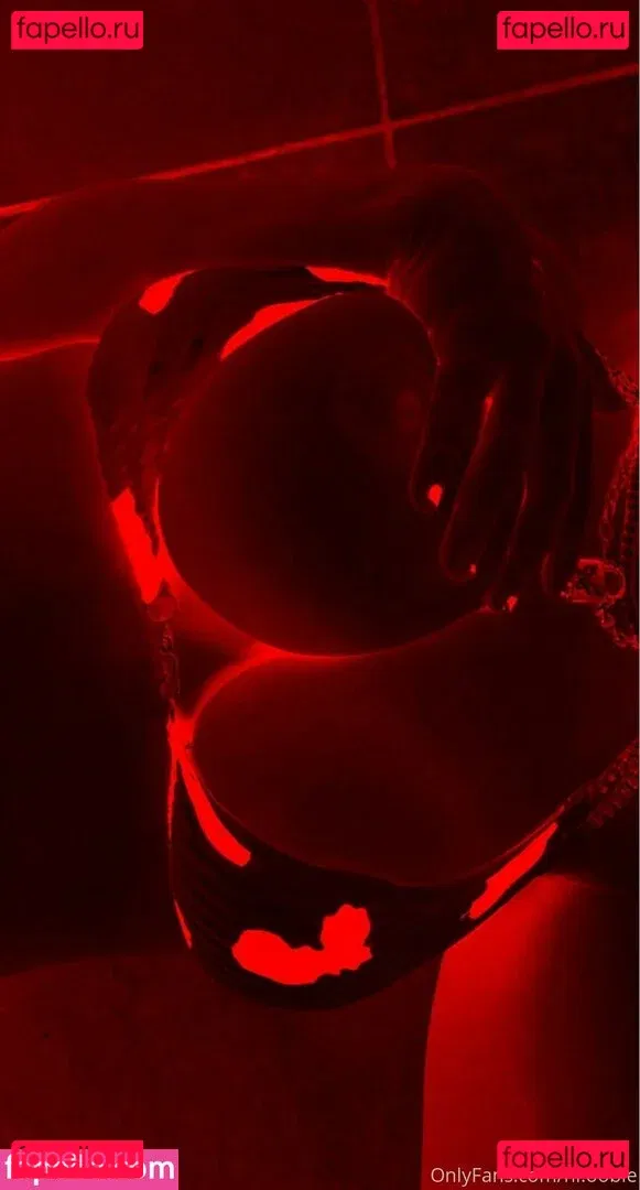 Hioobs Onlyfans Photo Gallery 