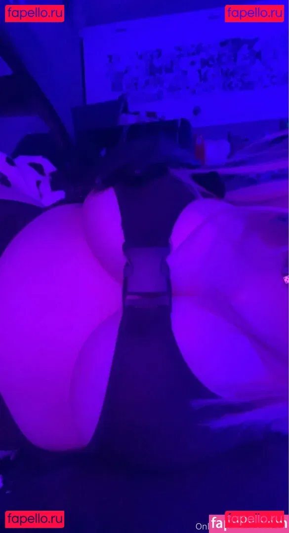 Hioobs Onlyfans Photo Gallery 