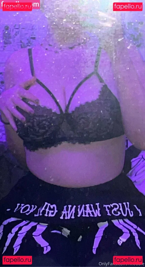 Hioobs Onlyfans Photo Gallery 