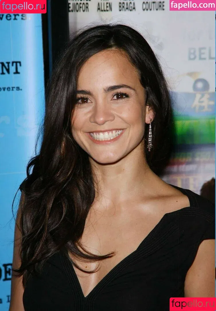 Alice Braga / alicebraga Onlyfans Photo Gallery 