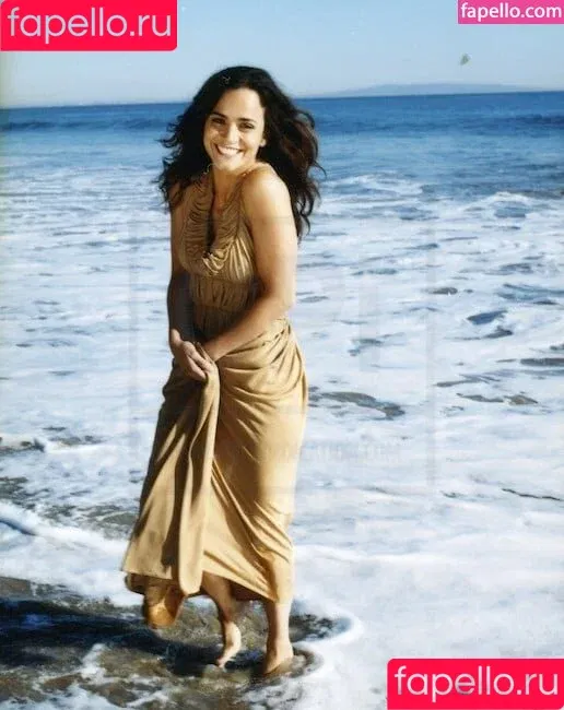 Alice Braga / alicebraga Onlyfans Photo Gallery 