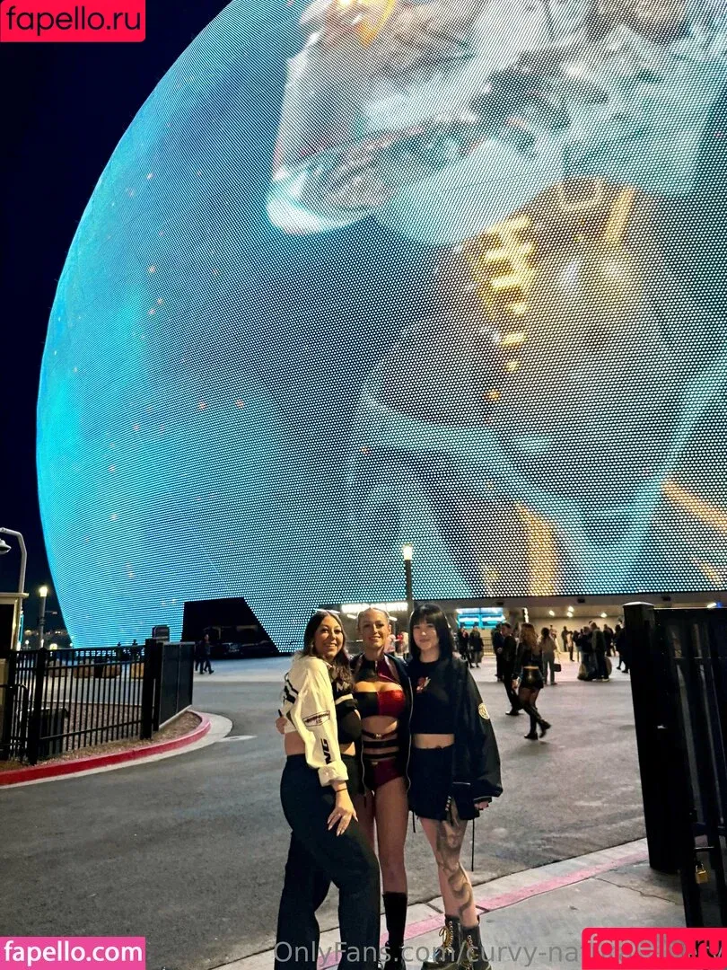 averyywoods / curvy-natural-avery Onlyfans Photo Gallery 