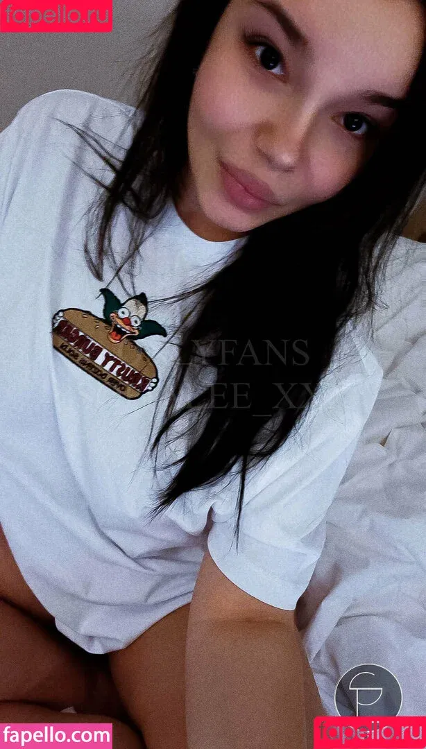 sofialee_xxx_free / sofiaxxlee Onlyfans Photo Gallery 