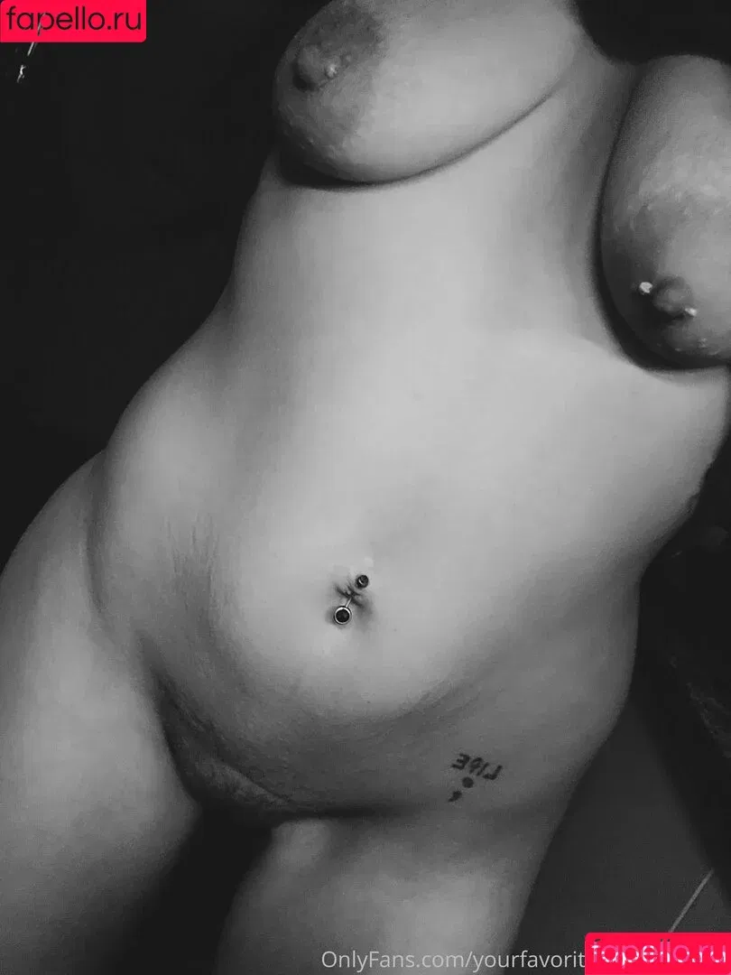 wonderful_womenx / yourfavoritecanadianmilf Onlyfans Photo Gallery 