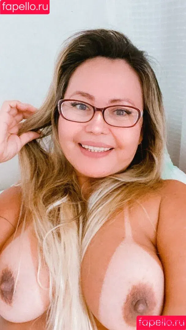 Rosangela Pantoja / karlitapantoja / rosangelapantojasensual / rositapanto Onlyfans Photo Gallery 