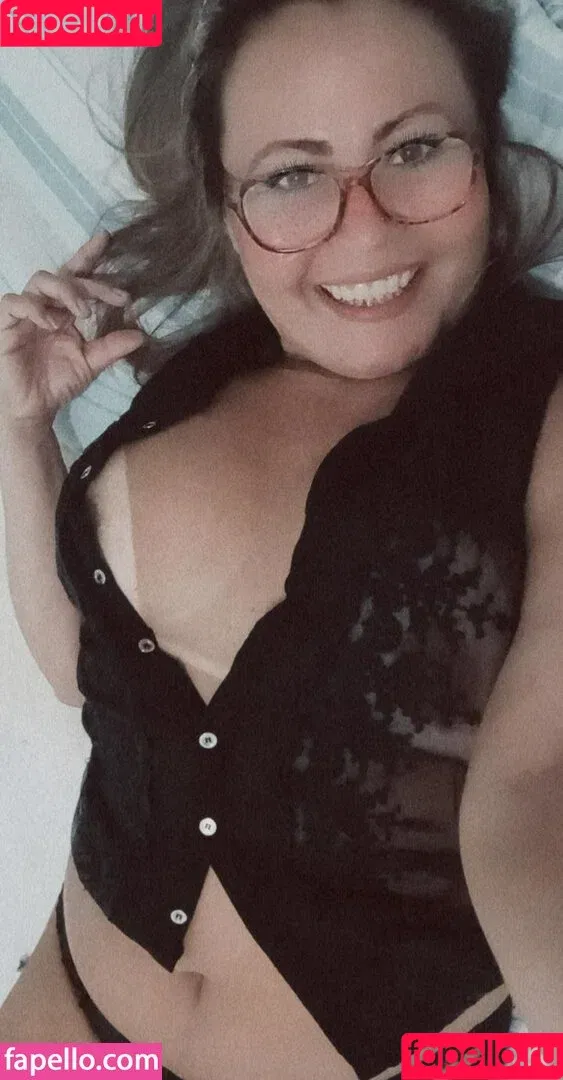 Rosangela Pantoja / karlitapantoja / rosangelapantojasensual / rositapanto Onlyfans Photo Gallery 