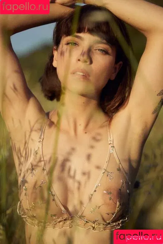 Melissa Canadas / melcnds Onlyfans Photo Gallery 