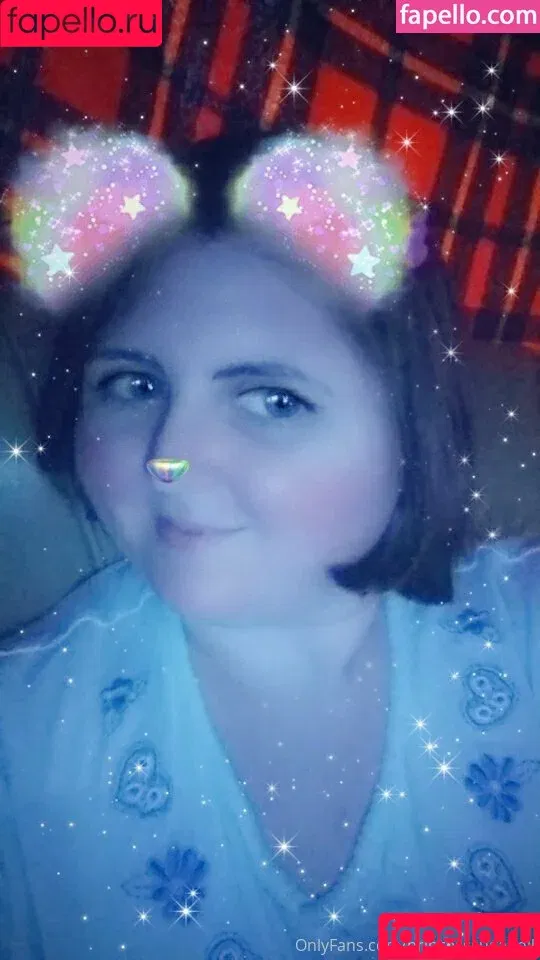 azula.amethyst.vip / azula_thesamoyed Onlyfans Photo Gallery 