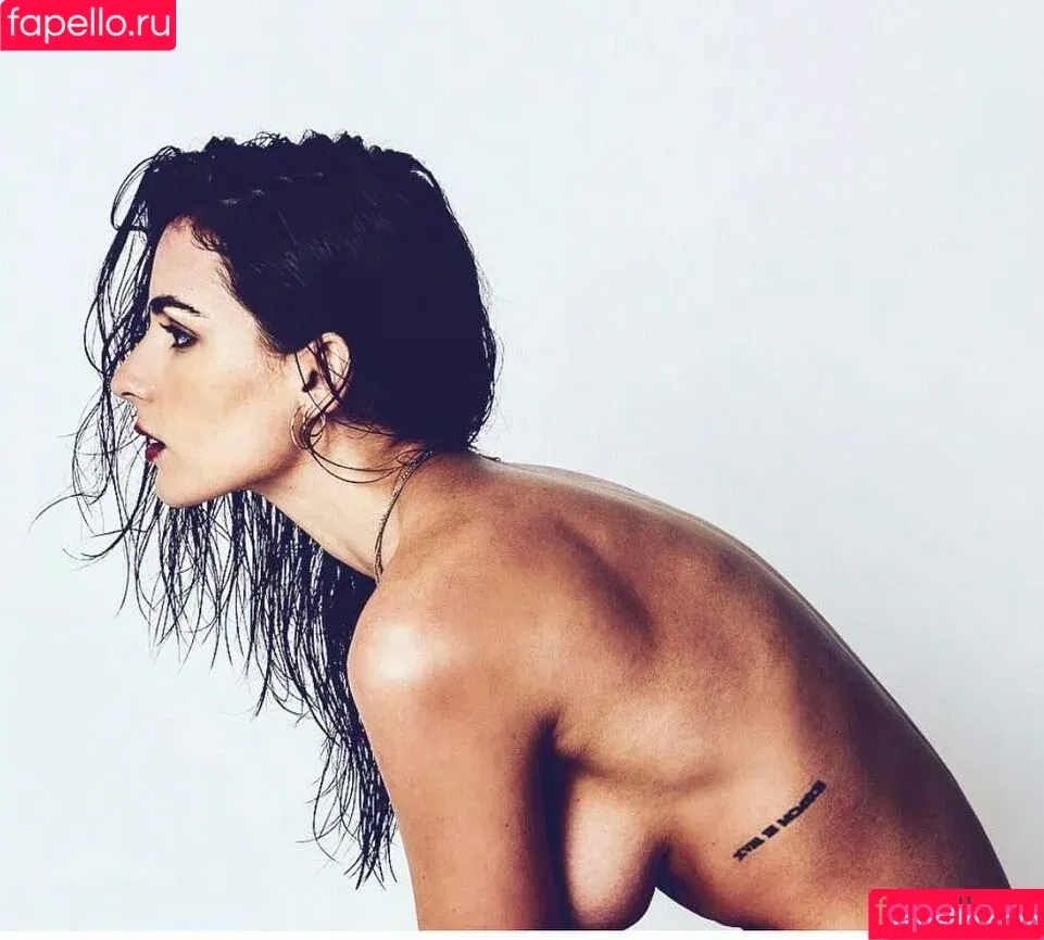 Jade Leboeuf / Jade Lebœuf / jade_leboeuf Onlyfans Photo Gallery 