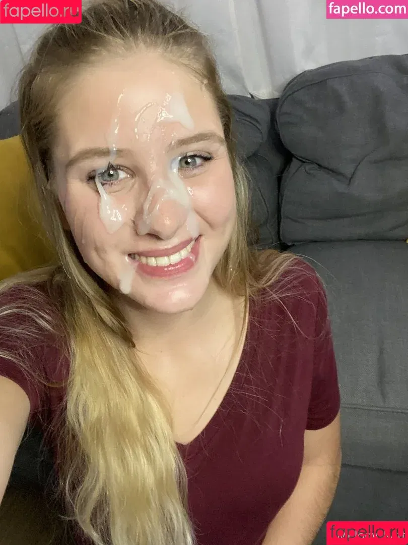 Melody Katt / melody_katt / melody_kattt Onlyfans Photo Gallery 