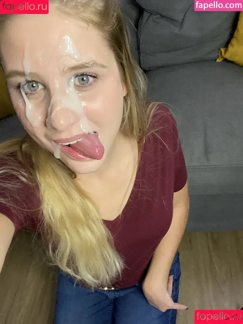 Melody Katt / melody_katt / melody_kattt Onlyfans Photo Gallery 