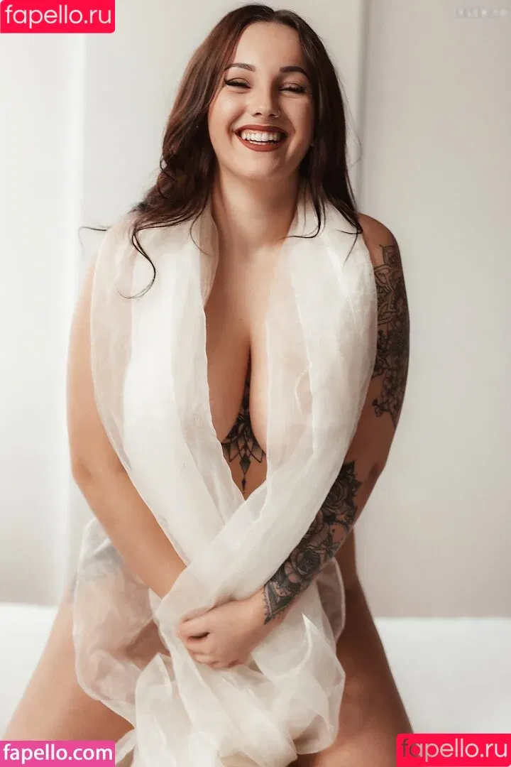 Amelie.gr_ / amelie.gr Onlyfans Photo Gallery 