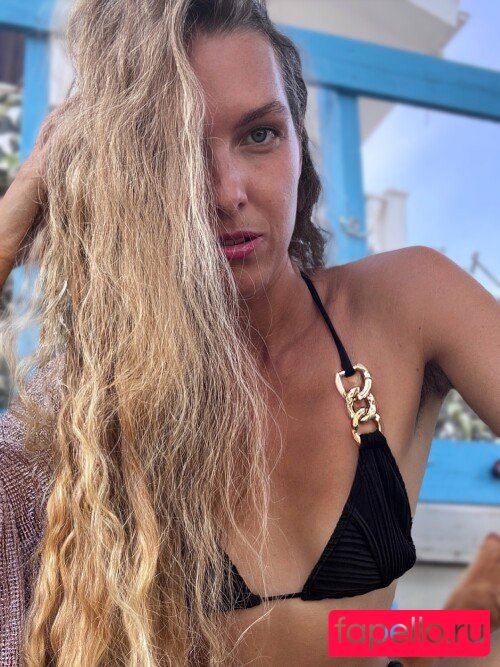 Amelie.gr_ Nude Onlyfans Photo 23