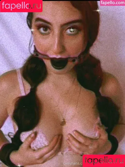 bunnys_feetsta / littlebunnybondage Onlyfans Photo Gallery 