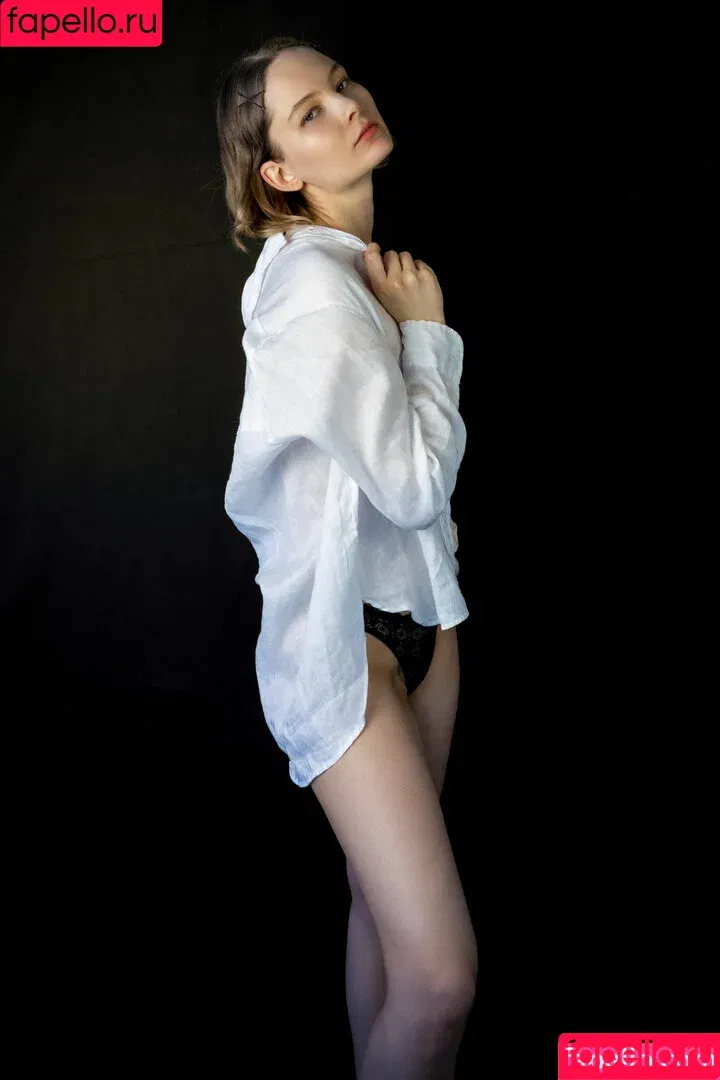 _sophiaemilia / https: / sophiaemilia Onlyfans Photo Gallery 