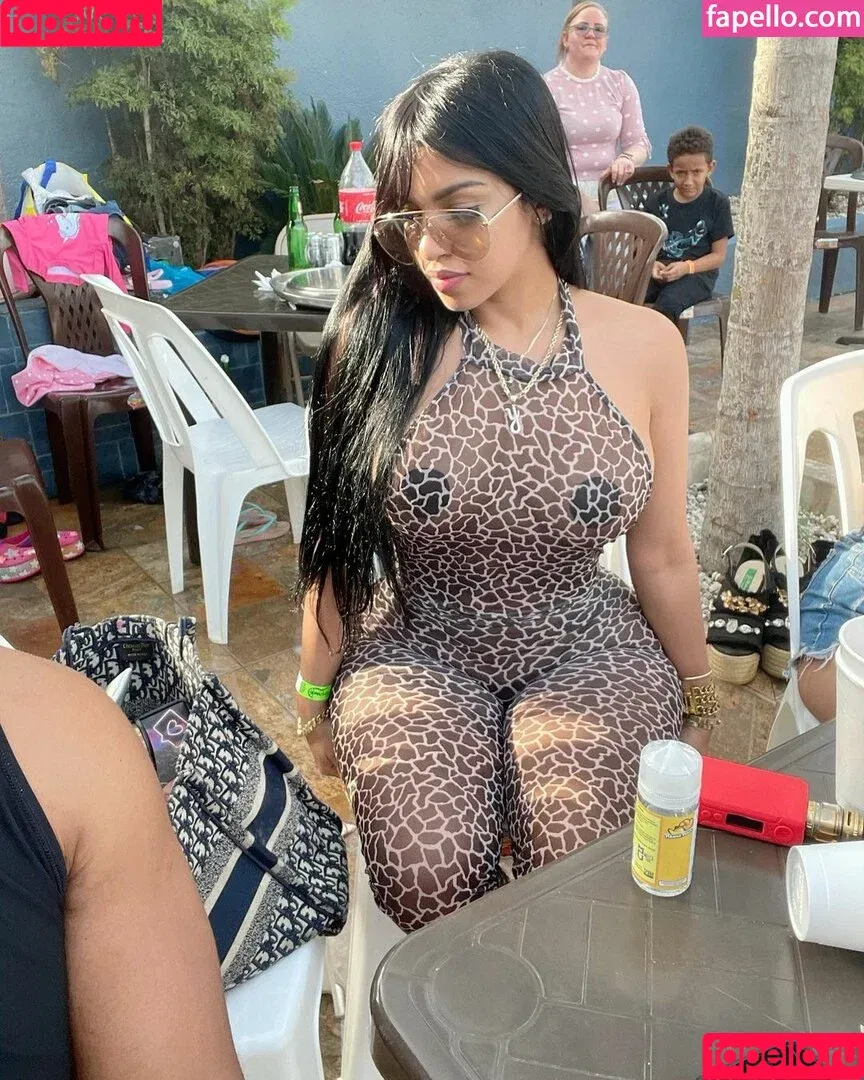 Yinett Baez / yinettbaez Onlyfans Photo Gallery 