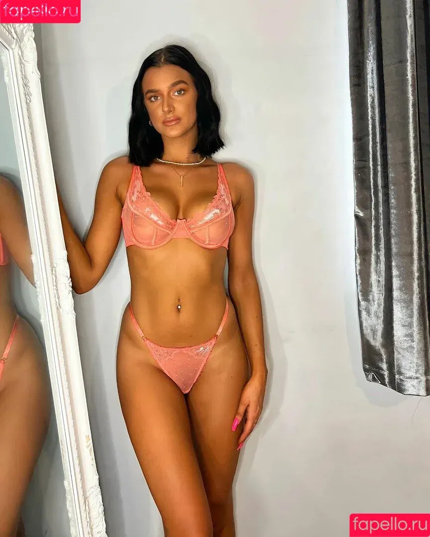 Louiseereid / alexisreid Onlyfans Photo Gallery 