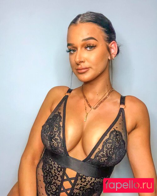 Louiseereid Nude Onlyfans Photo 37