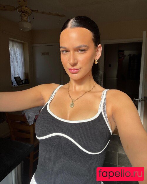 Louiseereid Nude Onlyfans Photo 2