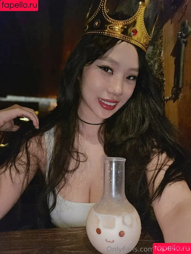 alinaxmei / allyxme Onlyfans Photo Gallery 