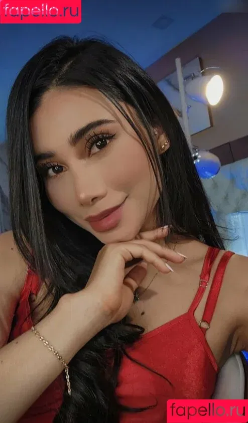 abieowen / hijabibella Onlyfans Photo Gallery 