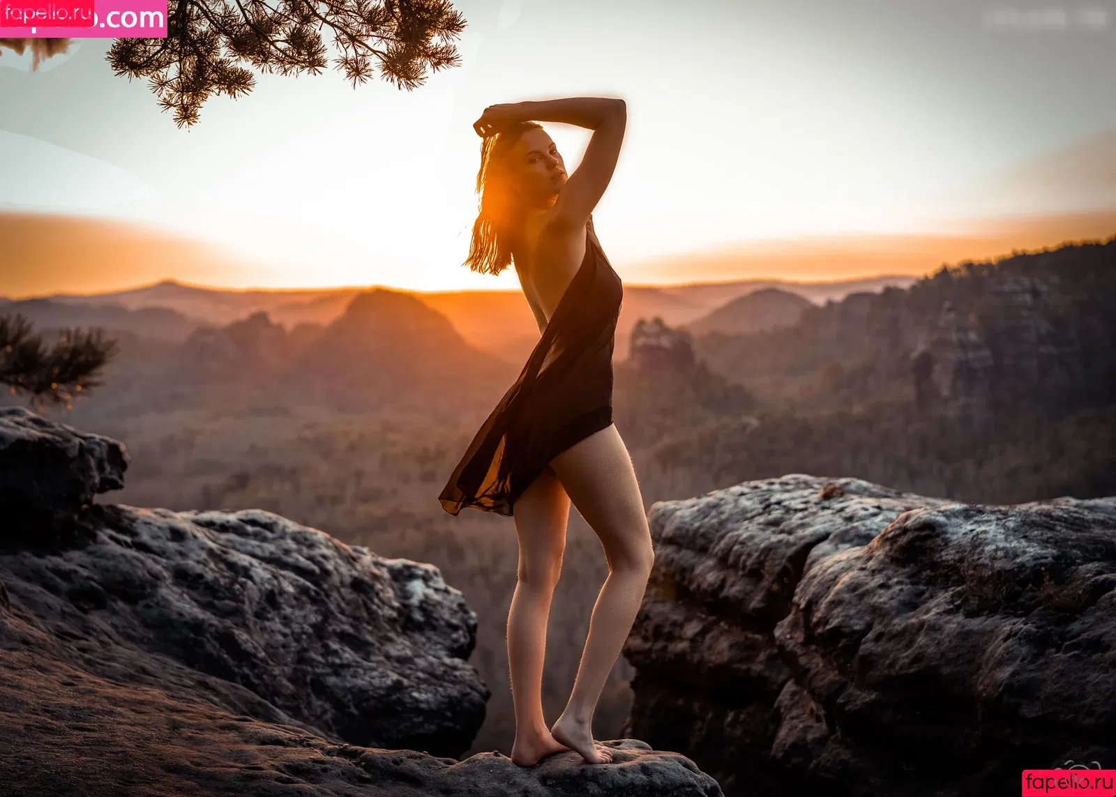 Julia Kussi / Sweet Honey Kiss / Sweet_honey_kiss / sweet.honey.kiss Onlyfans Photo Gallery 