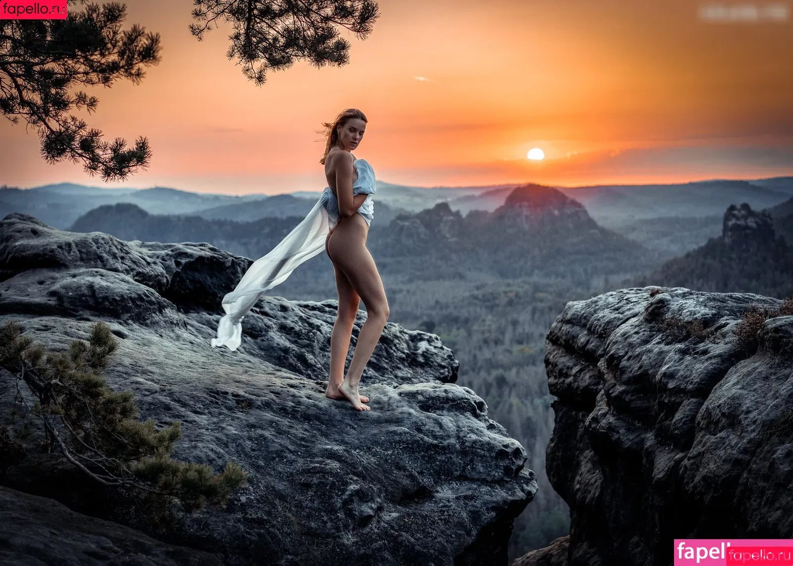 Julia Kussi / Sweet Honey Kiss / Sweet_honey_kiss / sweet.honey.kiss Onlyfans Photo Gallery 